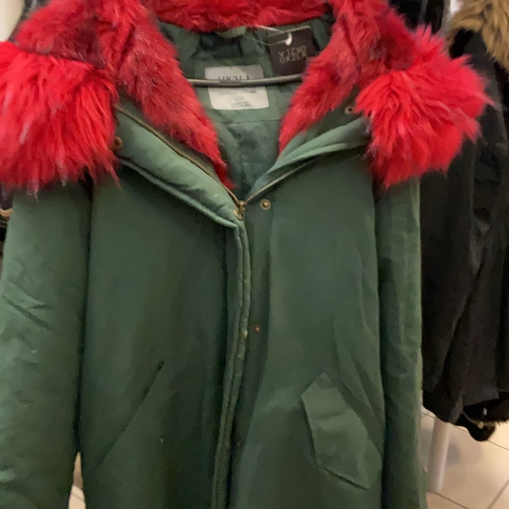 UK2LA Green Puffer Jacket with Red Faux Fur